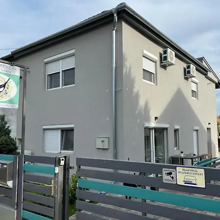 Szarkafeszek Keszthely